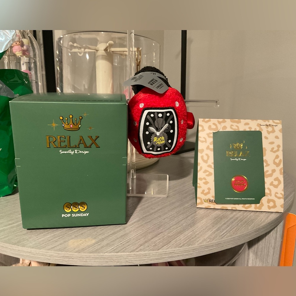 Pop Sunday RELAX Plush Watch CONFIRMED - Dafuhao